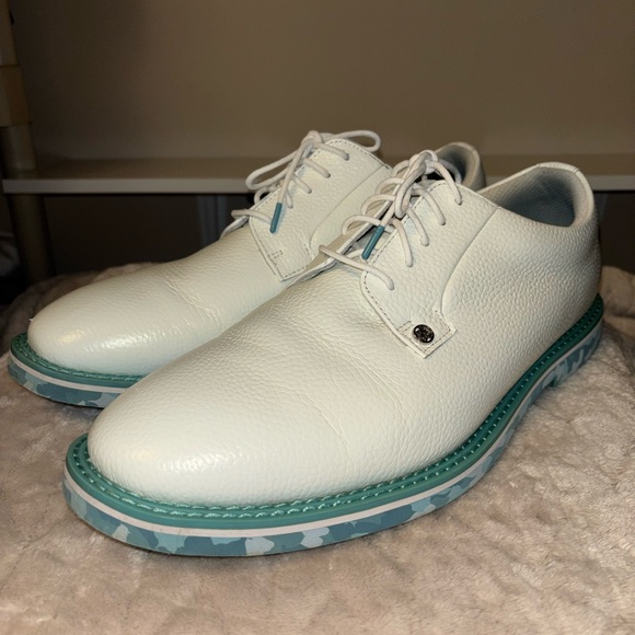 G/FORE White Leather Oxfords with Teal Sole Accent - Picture 2 of 7
